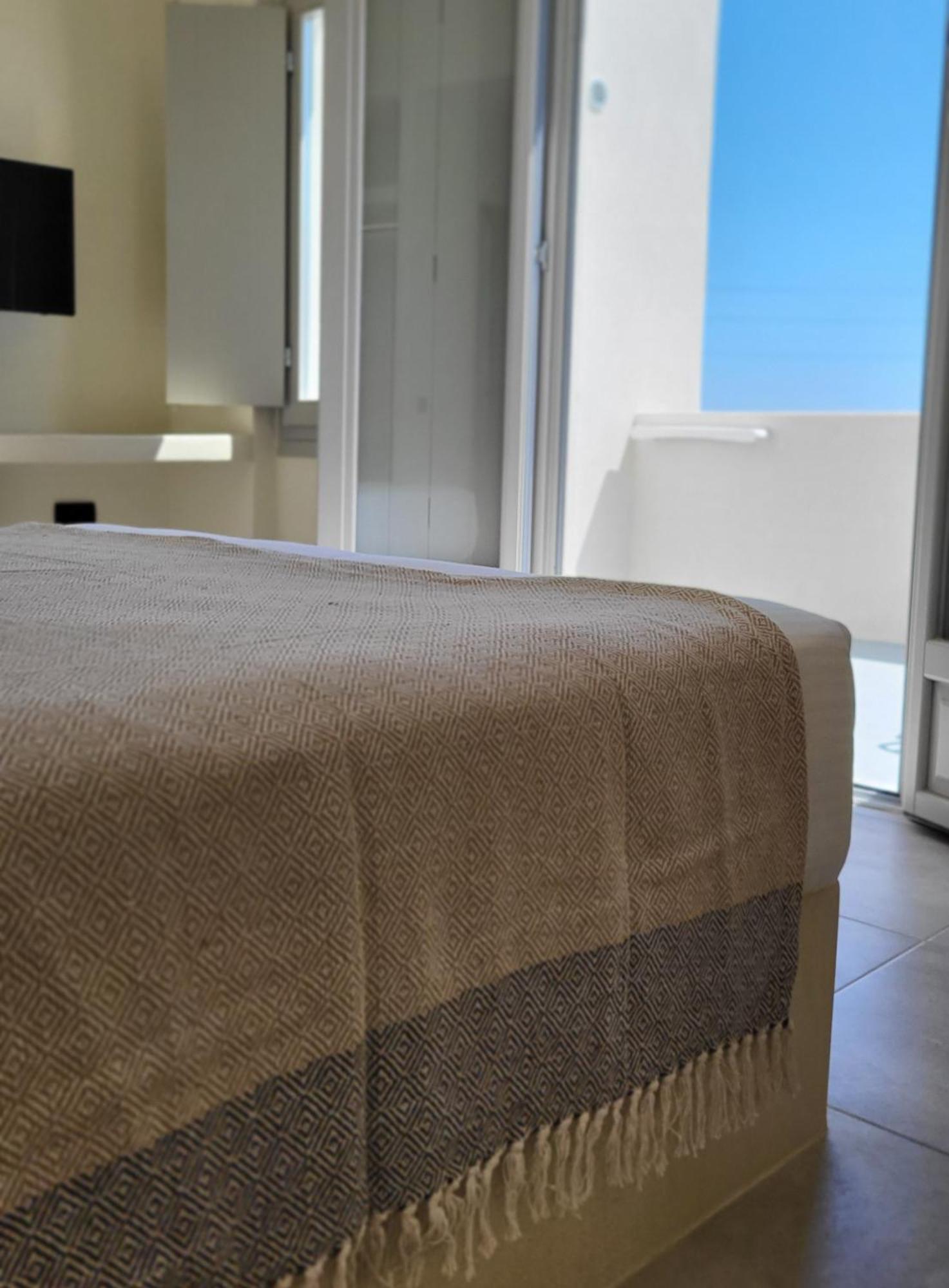 Maeva Suites Santorini Pýrgos Exteriör bild