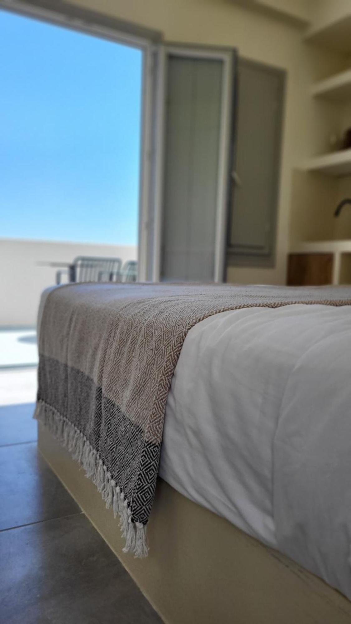 Maeva Suites Santorini Pýrgos Exteriör bild